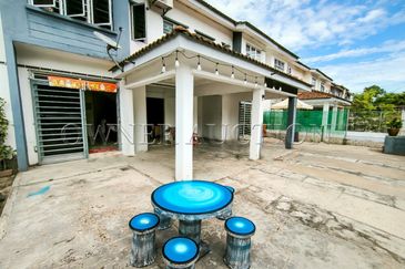 [Tourist city; ideal for homestay or rental investment] 9 units of 2 Storey Terrace House [8 min to Econsave Batu Berendam]