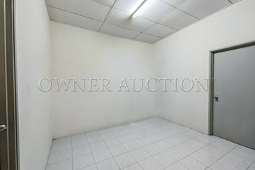 [Tourist city; ideal for homestay or rental investment] 2 Storey Terrace House [Proximity to Zoo Melaka and Melaka Botanical Garden]