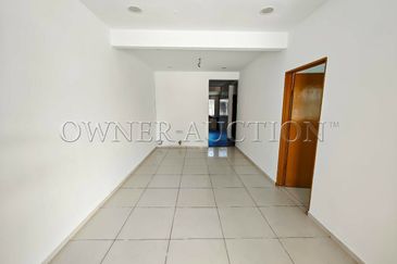 [Located in Strategic and Mature Township] 1 Storey Terrace House [Surrounded by a Variety of Shops and Daily Essential]