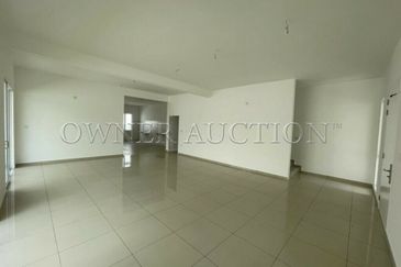 [60% Occupancy Rate; Mixed Community of Residents] 2 Storey Terrace House [Easily Accessible Via Jalan Gadong Jaya - Kayu Ara & Seremban - Bukit Nenas