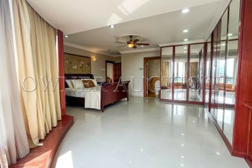 [Prime Location – Next to Bangsar] Duplex Penthouse [7 min to Bangsar LRT Station]