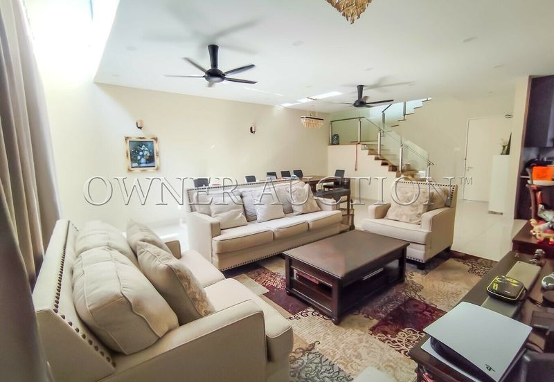 [Duplex unit] Condominium [10 min to AEON Big & Subang Parade]