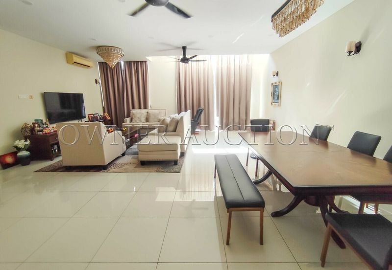 [Duplex unit] Condominium [10 min to AEON Big & Subang Parade]