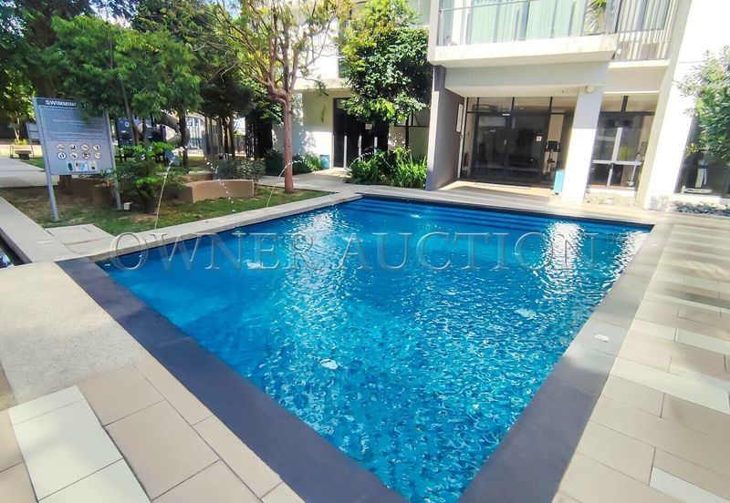 [Duplex unit] Condominium [10 min to AEON Big & Subang Parade]