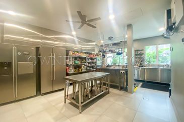 [Easy Access to Major Highways to KL] Freehold 2 Storey Terrace House