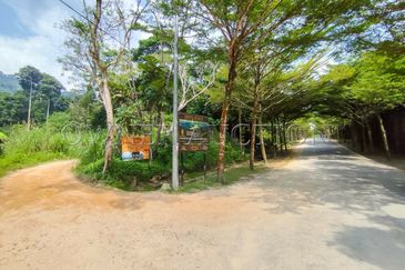 [Income-Generating Land Near KL City Centre] Land [Ready Infrastructure with Direct TNB Power and Road Access]