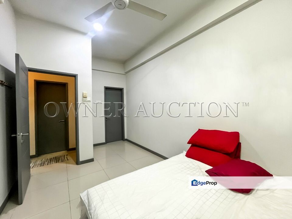 [Practical Layout] Service Apartment [Surrounded by Daily Essentials; Convenient Access to DUKE & MRR2], Kuala Lumpur, Gombak