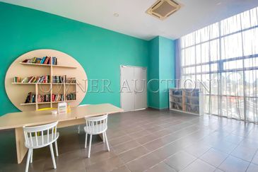 [Strategic Location] Condominium [Next to Bukit Kemuning Golf & Country Resort]