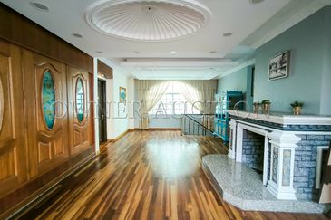 [Luxury living in a laid-back setting; Major tourist hotspot] 4 Storey Detached Bungalow [Near to tourist attraction; Next to Sultan Ahmad Shah Golf C