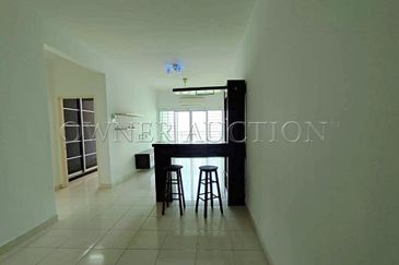 [Vacant Unit] Condominium [70% Occupancy Rate; Right Beside SJKC Kheow Bin; 3 min to Batu Caves KTM Station]