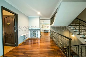 [Luxury living in a laid-back setting; Major tourist hotspot] 4 Storey Detached Bungalow [Near to tourist attraction; Next to Sultan Ahmad Shah Golf C