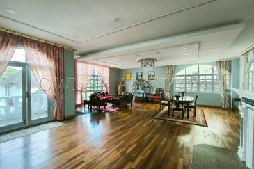 [Luxury living in a laid-back setting; Major tourist hotspot] 4 Storey Detached Bungalow [Near to tourist attraction; Next to Sultan Ahmad Shah Golf C