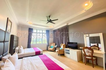 [Located in the beautiful hilly station of Cameron Highlands] 5 Storey Detached Bungalow in Smurf Inn [Near to tourist attraction; Next to Sultan Ahma