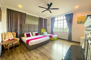 [Located in the beautiful hilly station of Cameron Highlands] 5 Storey Detached Bungalow in Smurf Inn [Near to tourist attraction; Next to Sultan Ahma