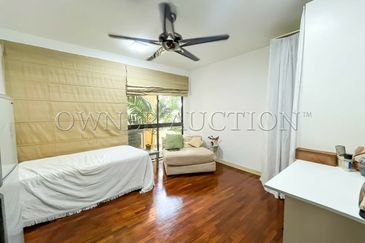 [Private Landed Residence-Strata Title; Foreign Buyer Eligibility] Villa [Close to Kuala Lumpur City Centre; KL International Airport (KLIA)]