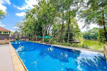 [Private Landed Residence-Strata Title; Foreign Buyer Eligibility] Villa [Close to Kuala Lumpur City Centre; KL International Airport (KLIA)]