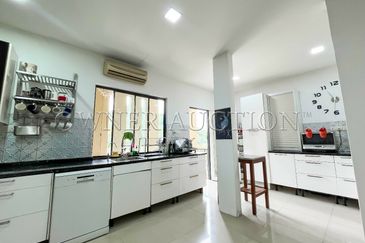 [Private Landed Residence-Strata Title; Foreign Buyer Eligibility] Villa [Close to Kuala Lumpur City Centre; KL International Airport (KLIA)]