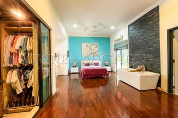 [Private Landed Residence-Strata Title; Foreign Buyer Eligibility] Villa [Close to Kuala Lumpur City Centre; KL International Airport (KLIA)]