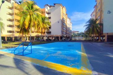 [Vacant Unit; WaterPark View] Apartment [9 min to Pantai Tanjung Biru]