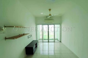 [Vacant Unit] Condominium [70% Occupancy Rate; Right Beside SJKC Kheow Bin; 3 min to Batu Caves KTM Station]