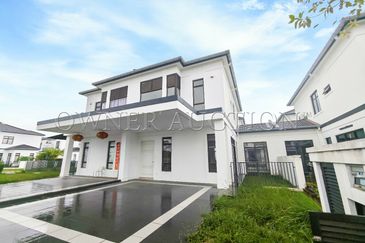 [Avenham; Terrace Garden Home] 2 Storey Terrace Garden House [Accessible via GCE, LATAR, North-South Expressway, DASH & WCE]