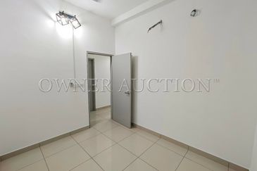 [High ROI; Partial Furnished] Condominium [Near Sunway Pyramid & Universities]