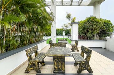 [ROI up to 5%] Service Apartment [4 min to Titiwangsa MRT/LRT Station]