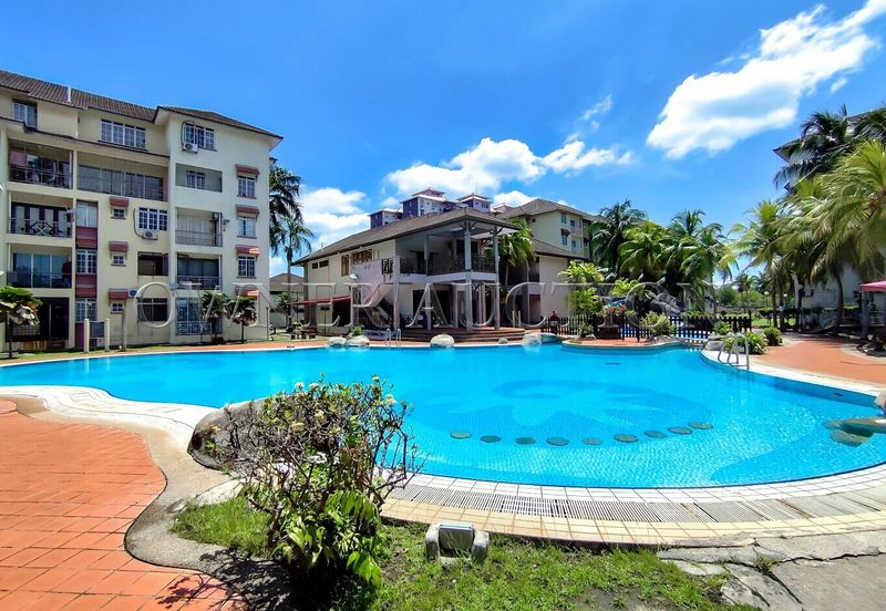 [ROI > 6%; Tourist hotspot] Penthouse [8 min to Port Dickson Beach]