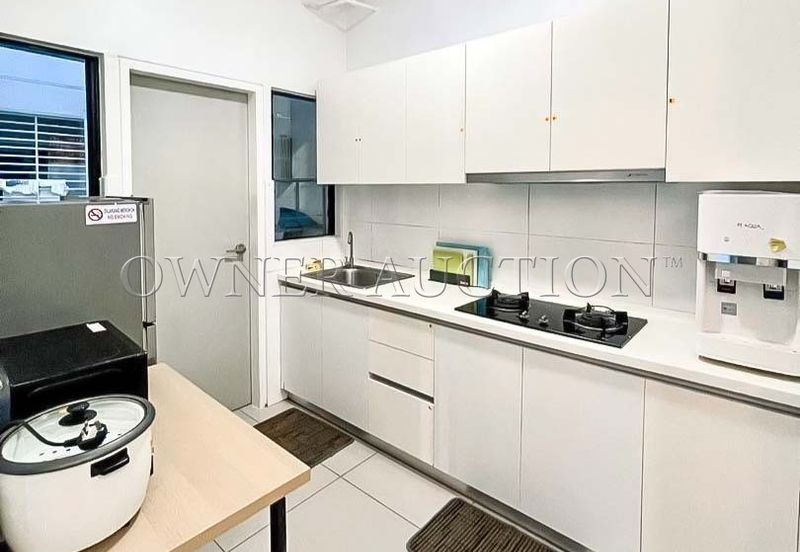 [Earn RM3,500 a month; ROI 7%] with ready tenant Condominium [10 min to LRT 3 : Dato Menteri Station]