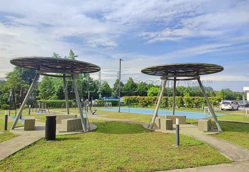 [Earn RM3,500 a month; ROI 7%] with ready tenant Condominium [10 min to LRT 3 : Dato Menteri Station]