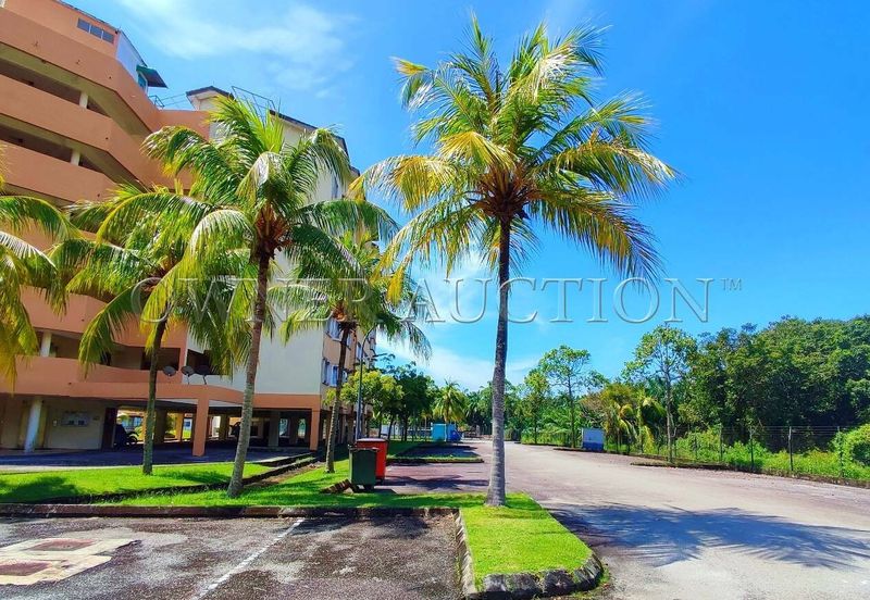 [Vacant Unit; WaterPark View] Apartment [9 min to Pantai Tanjung Biru]