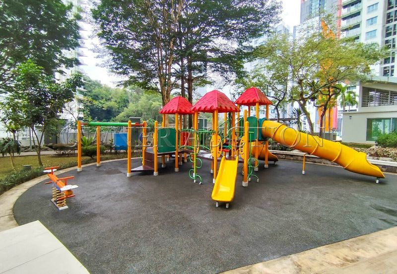 [Located in the Heart of Damansara Perdana] Service Apartment [Ideal for own Stay or Investment for Long-Term Rental or Short - Term Investment]