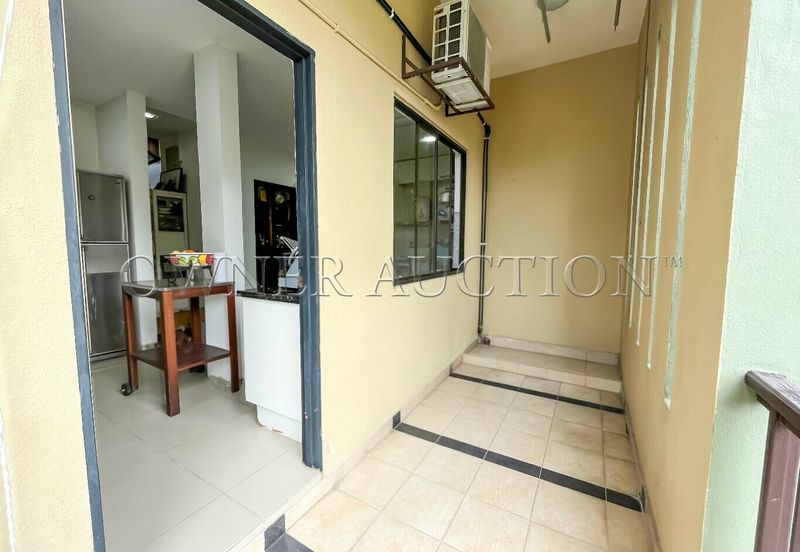 [Private Landed Residence-Strata Title; Foreign Buyer Eligibility] Villa [Close to Kuala Lumpur City Centre; KL International Airport (KLIA)]