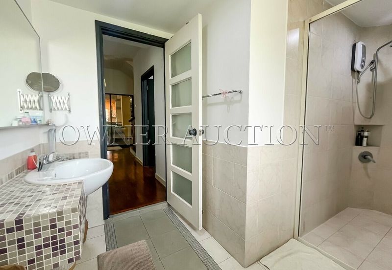 [Private Landed Residence-Strata Title; Foreign Buyer Eligibility] Villa [Close to Kuala Lumpur City Centre; KL International Airport (KLIA)]