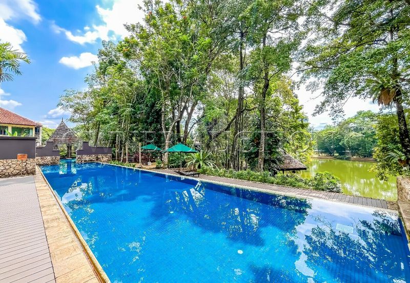 [Private Landed Residence-Strata Title; Foreign Buyer Eligibility] Villa [Close to Kuala Lumpur City Centre; KL International Airport (KLIA)]