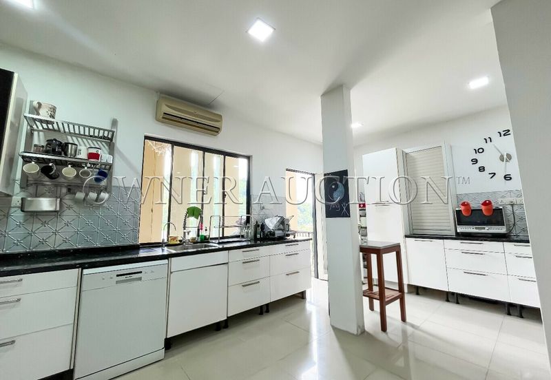 [Private Landed Residence-Strata Title; Foreign Buyer Eligibility] Villa [Close to Kuala Lumpur City Centre; KL International Airport (KLIA)]