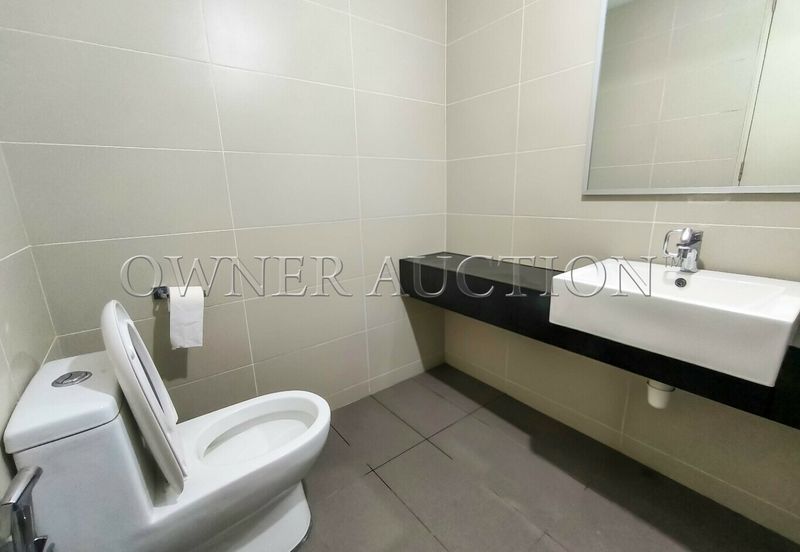 ROI can up to 5% Service Apartment Close to MRT & LRT Maluri, Pandan Jaya LRT station