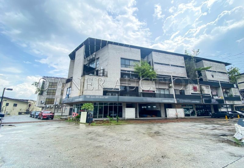 [Gated and Guarded Community; Located in Strategic and Matured Township] Shop Office [5 Min to Sungai Buloh MRT/KTM Station]