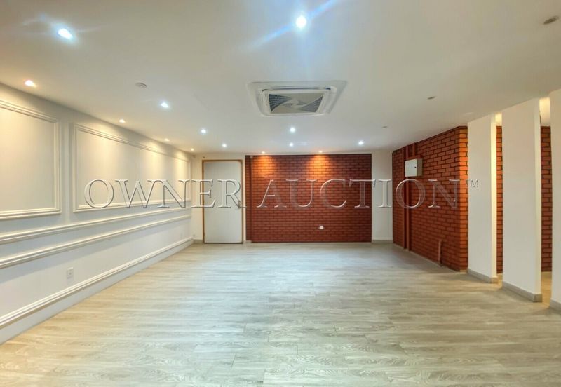 [Gated and Guarded Community; Located in Strategic and Matured Township] Shop Office [5 Min to Sungai Buloh MRT/KTM Station]