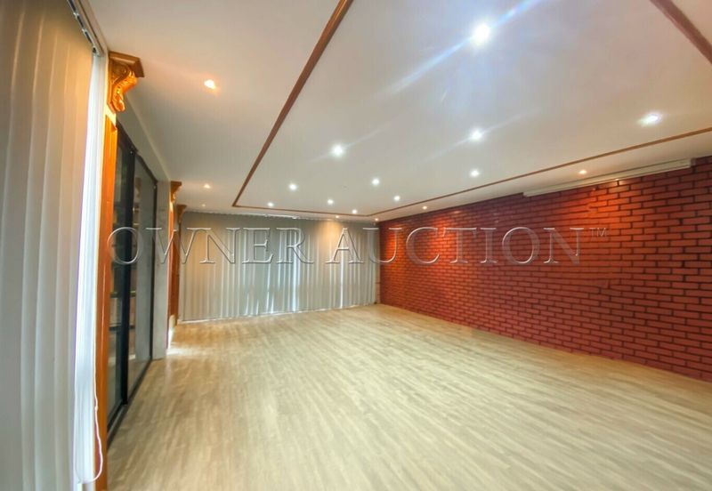 [Gated and Guarded Community; Located in Strategic and Matured Township] Shop Office [5 Min to Sungai Buloh MRT/KTM Station]