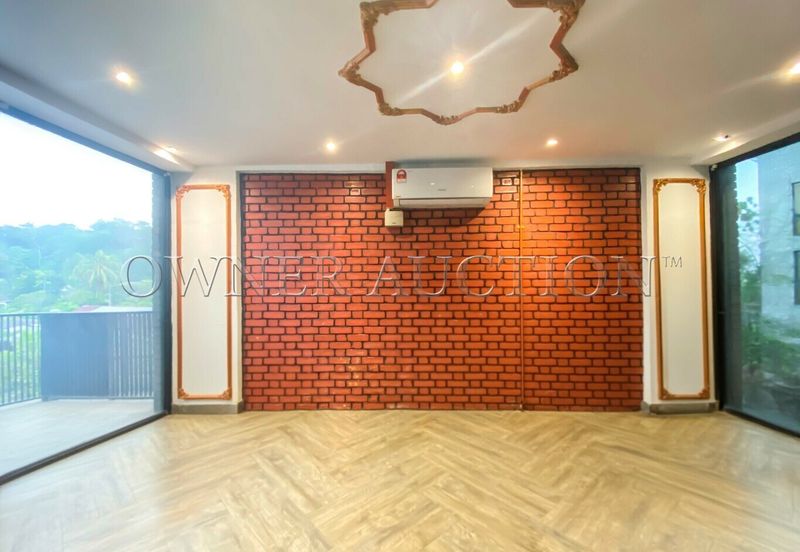 [Gated and Guarded Community; Located in Strategic and Matured Township] Shop Office [5 Min to Sungai Buloh MRT/KTM Station]