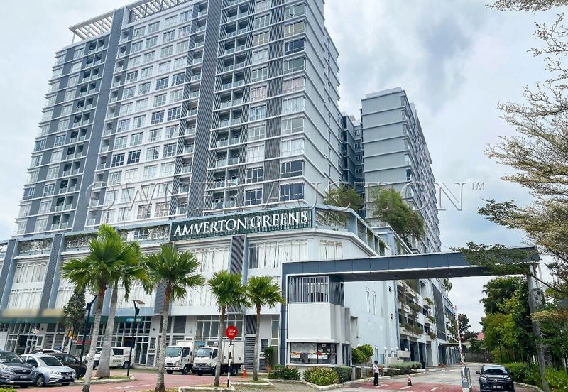 [Strategic Location] Condominium [Next to Bukit Kemuning Golf & Country Resort]