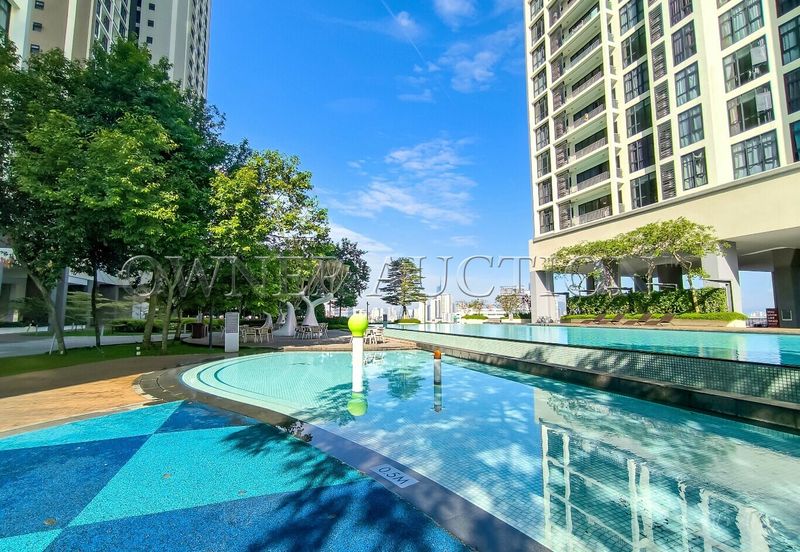 ROI can up to 5% Service Apartment Close to MRT & LRT Maluri, Pandan Jaya LRT station