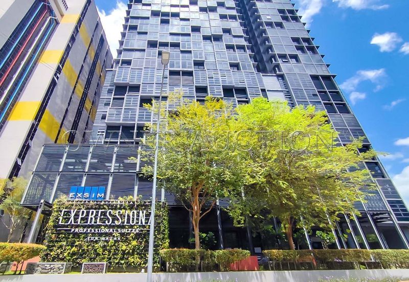 [High Floor Serviced Apartment Ideal for Own Stay or Investment] Service Apartment [Prime KL city living with close access to amenities such as KLCC, 