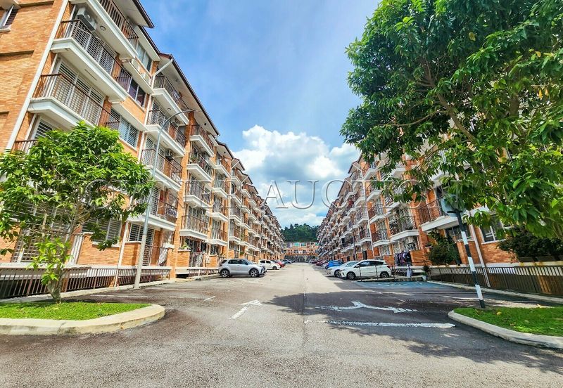[Located in the Mature Township of Kajang] Apartment [Excellent Accessibility Via SILK Highway,LEKAS and Cheras-Kajang Expressway]