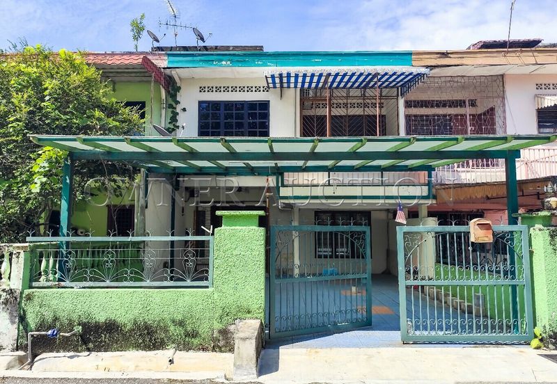 [Strategic location] 2 Storey Terrace House [5 min to Econsave Bangi & Plaza Metro Kajang]