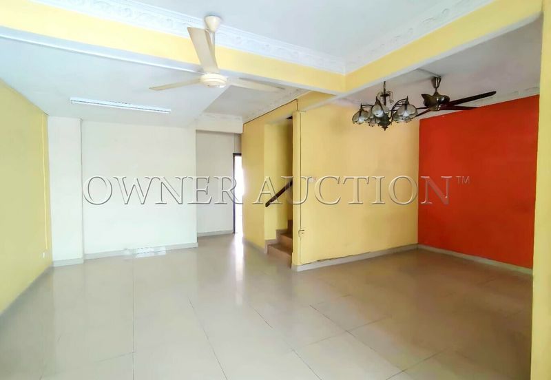 [Strategic location] 2 Storey Terrace House [5 min to Econsave Bangi & Plaza Metro Kajang]