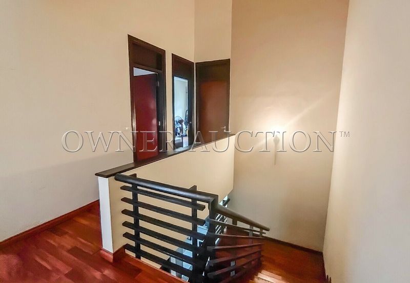 [Prestige Living in the Heart of Shah Alam] 2 Storey Superlink House [Next to Plaza Tol Shah Alam]