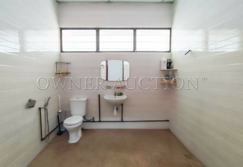 [Spacious Land] 2 Storey Semi Detached House [Prime Location]