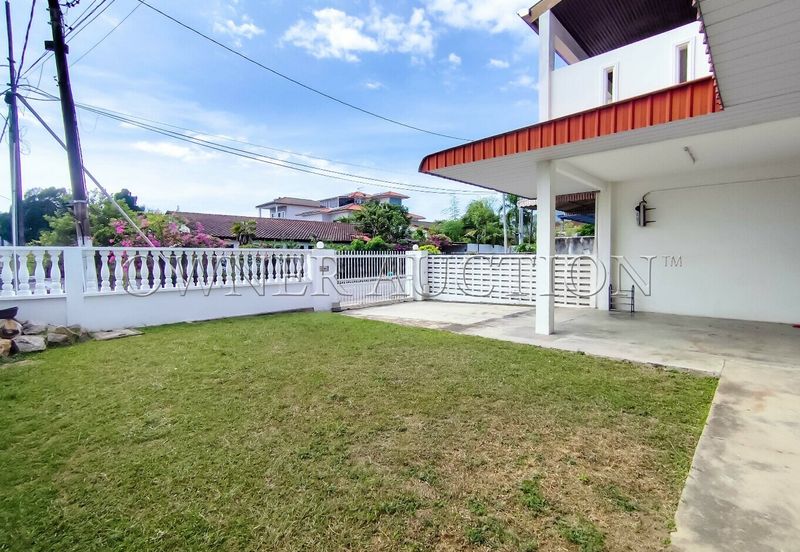 [Spacious Land] 2 Storey Semi Detached House [Prime Location]